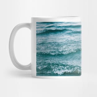 Green Lake Waves Abstract Mug